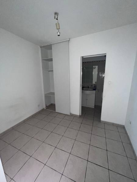 Immeuble - MARIGNANE