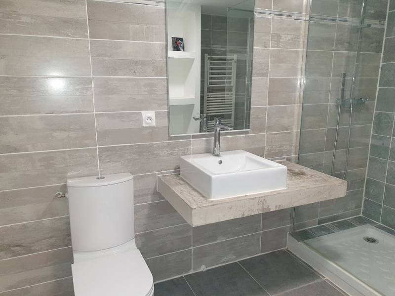 PAVILLON MITOYEN T4 LANCON DE PROVENCE  VUE IMPRENABLE