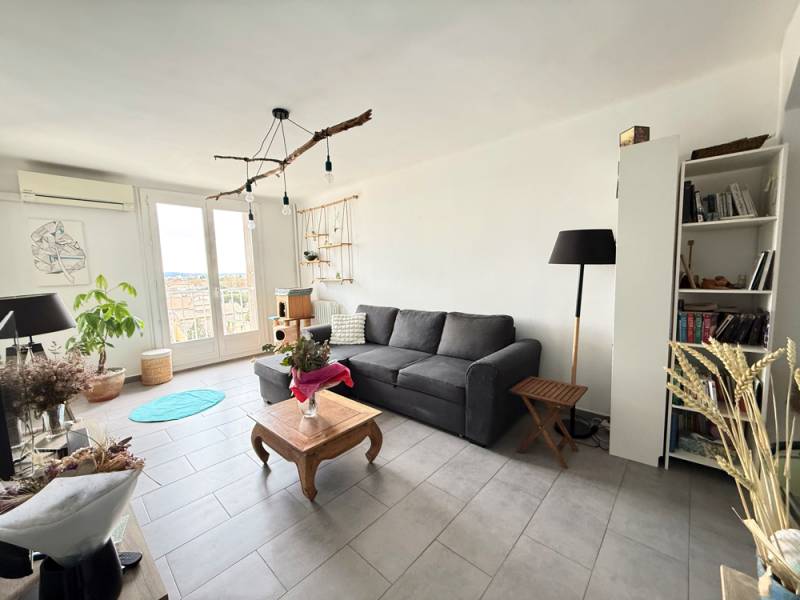 Opportunité à saisir !! T3 lumineux 72 m² avec balcon – Sans vis-à-vis – Résidence sécurisée Les Acacias – Ber