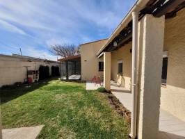 VILLA DE PLAIN PIED EN PARFAIT ETAT MARIGNANE PLAGE DU JAI AVEC COMBLES AMENAGEABLES