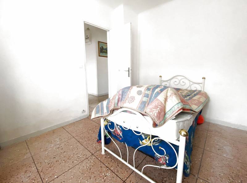 Haut de villa T4 SAINT VICTORET PAS DES LANCIER 