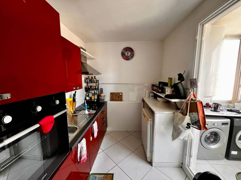 Appartement - 59 m² - 3 pièces - Marignane