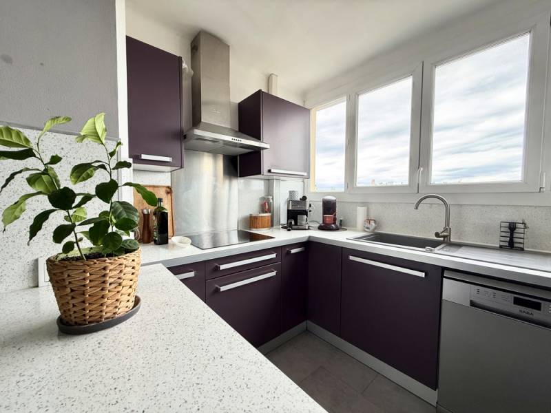 Opportunité à saisir !! T3 lumineux 72 m² avec balcon – Sans vis-à-vis – Résidence sécurisée Les Acacias – Ber