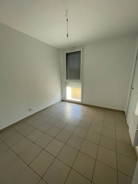 A LOUER MARIGNANE, T3 RESIDENCE RENE FONCK